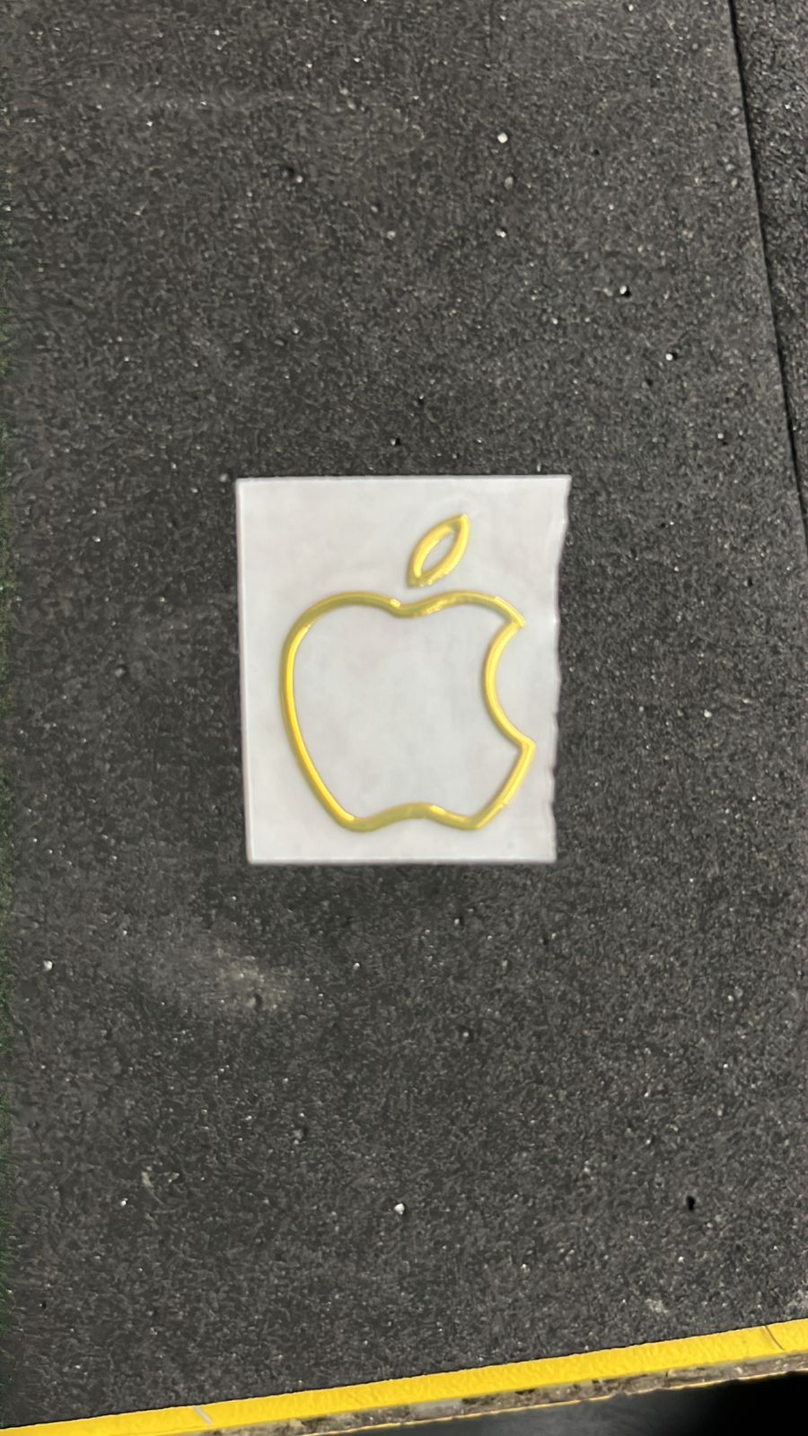 modern apple logo